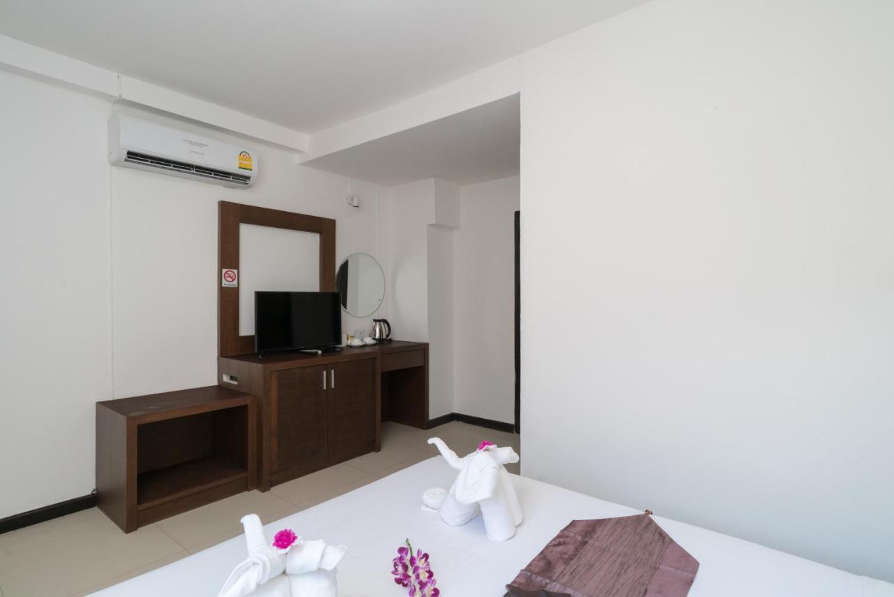 Hotel Destination Patong Exterior foto